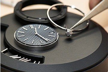 深圳劳力士万年历手表售后维修电话